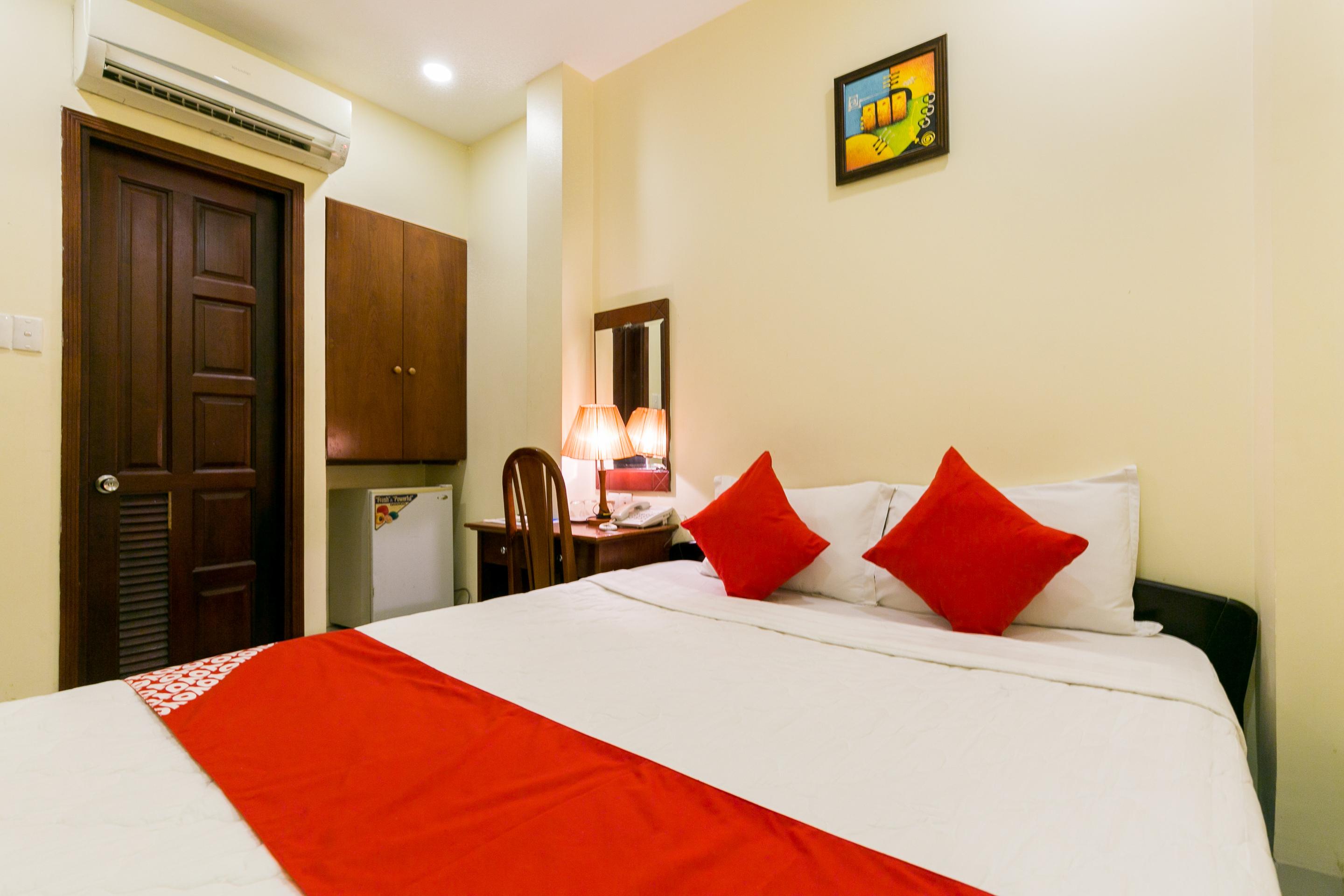 Oyo 422 Nguyen Thanh Hotel Ho Şi Min Exterior foto