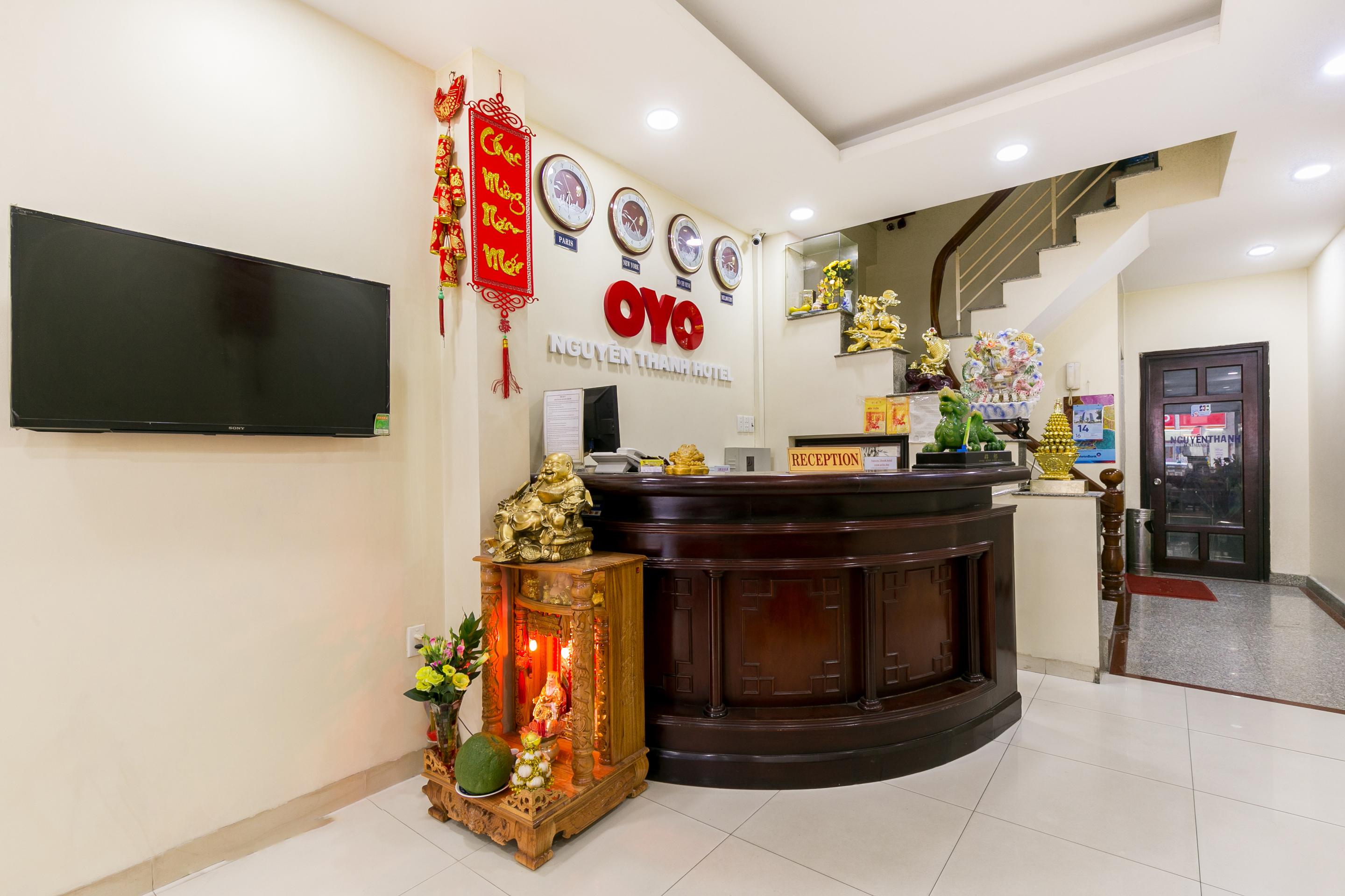 Oyo 422 Nguyen Thanh Hotel Ho Şi Min Exterior foto